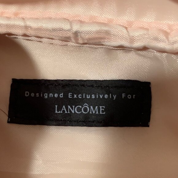 Two small pink makeup bags by Lancome - Picture 3 of 7